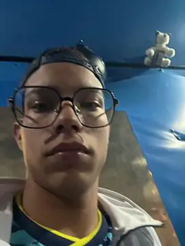 Andres_boy252 Live XXX-Chat