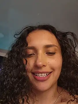 دردشة Lucy_Marin الجنسية المباشرة