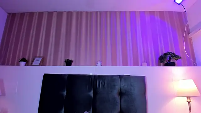 Cheys_Mast Live XXX Chat