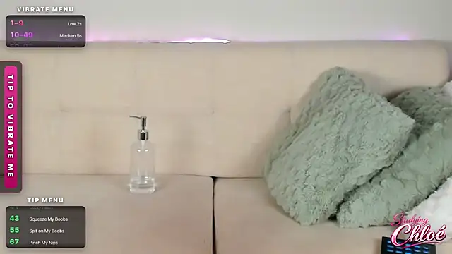 itschloelaurent Chat XXX live