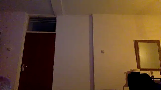 Bleulava Live XXX Chat
