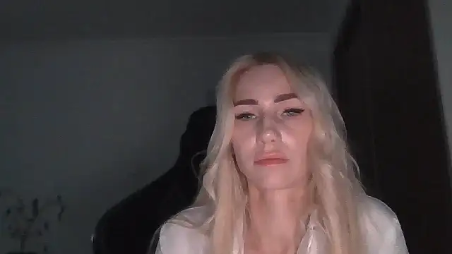 Solariaki Chat XXX in diretta