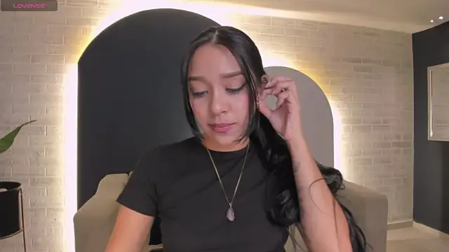 Chatroom XXX en direct de AmaliaCrus