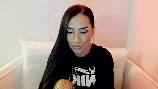 ExotiqueFlower's Live XXX Chat