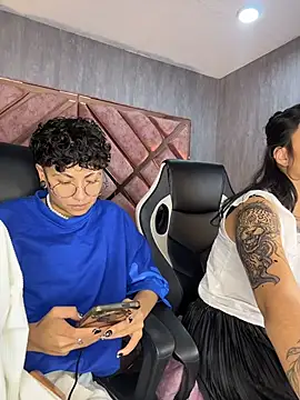 ian_mathias_ Chat XXX live