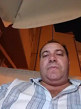 Chat XXX ao vivo de gladieitore