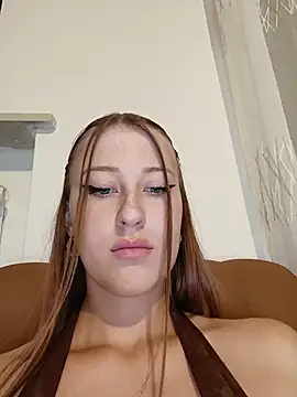 Czat XXX na żywo – Susiee_Redd