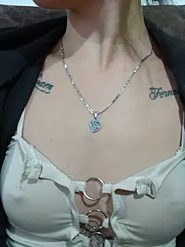 Michelle_ec 라이브 XXX 채팅