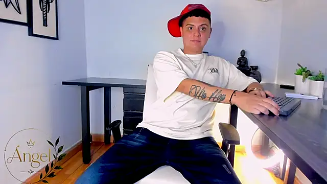 Czat XXX na żywo – AngelBlue__