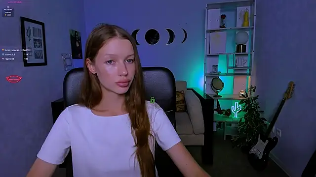 khloebeauty Adlı Modelin Canlı XXX Sohbeti