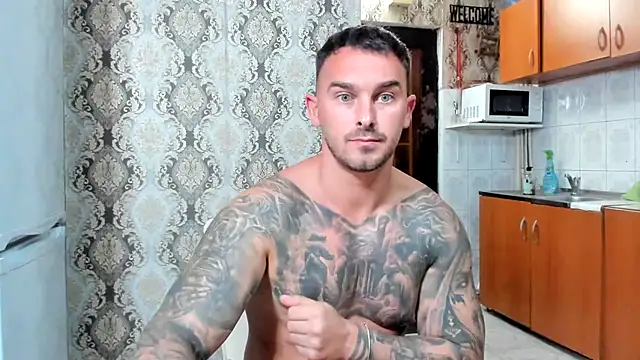 Chatroom XXX en direct de Jonmusclemaster