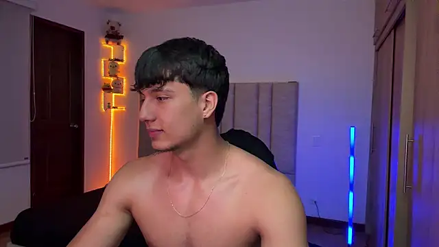 CHRIS_MORGAN1 – Naživo XXX chat