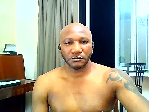 Choco_Man Live XXX-Chat