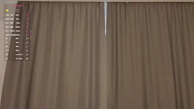 XXX chat uživo modela DelanaHenter