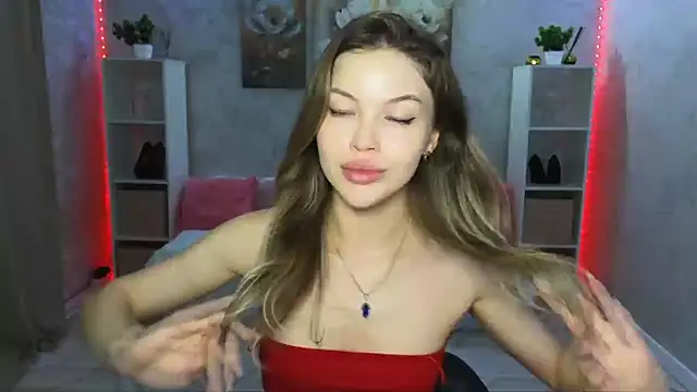 Živý XXX chat EmmyMills