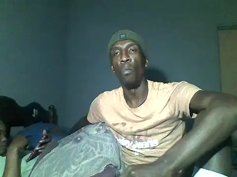 XXX chat uživo modela longdickson12345