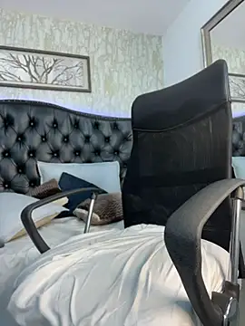 Lander_Cruz – Naživo XXX chat