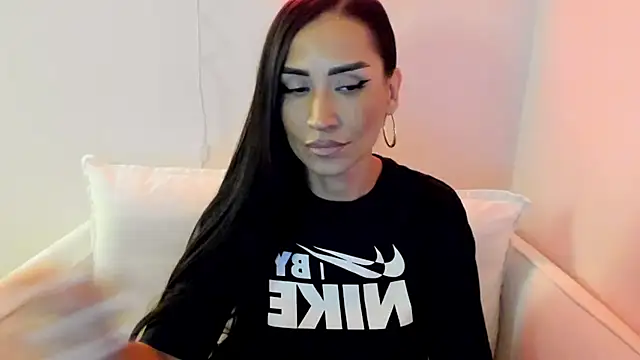 ExotiqueFlower's Live XXX Chat