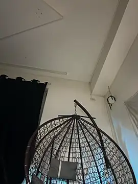 AriaVossのライブXXXチャット