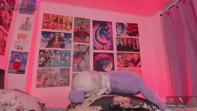 MissCurvyTop Adlı Modelin Canlı XXX Sohbeti