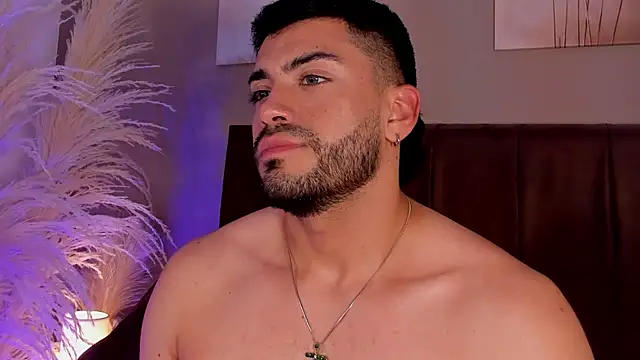 Alexander_Diazz 在線直播表演
