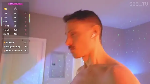XXX chat uživo modela seb_tv