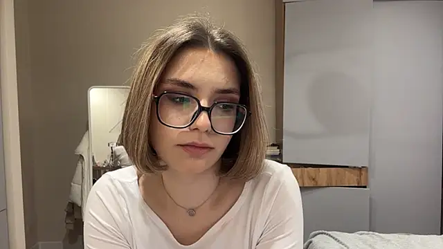 AnnaVelvetFire Show in webcam