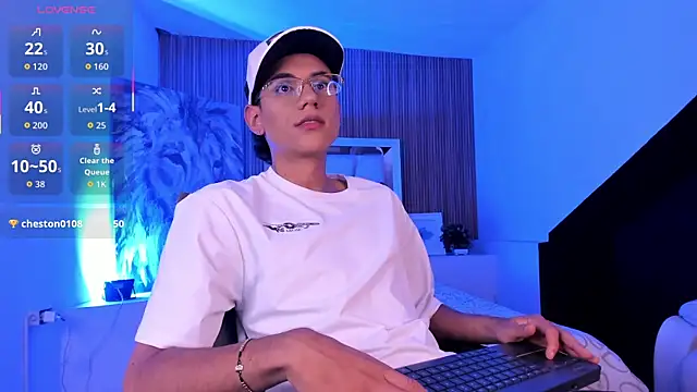 XXX chat uživo modela MathewAdamss