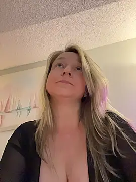 Vivian_MayXxX's Webcam Show
