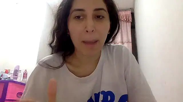 XXX chat uživo modela LatinDoll8