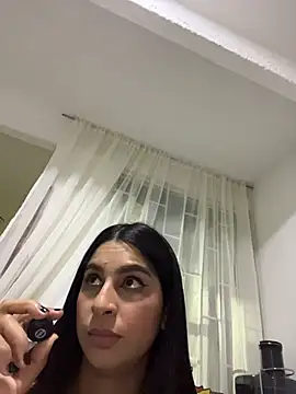 Chat +18 de charlotte_stevenss_ ao vivo