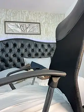 Czat XXX na żywo – Lander_Cruz