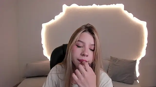 TiffannySinsn Live XXX chat