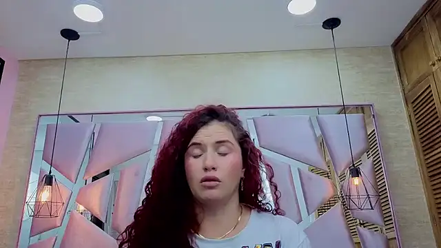 ThaliaCross Live XXX-Chat