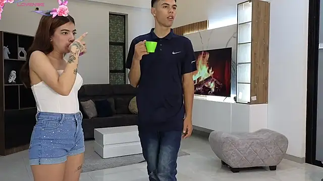 הופעת וובקאם של Sexy_hall