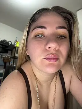 צ'אט XXX בשידור חי של Celestedubois