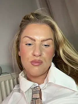 CharleighBaker – Live XXX-chat