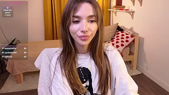 shuggybaby Adlı Modelin Canlı XXX Sohbeti