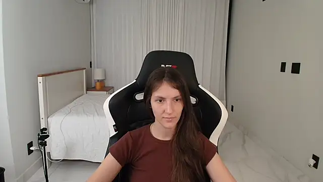 Chat +18 de upssnowy ao vivo