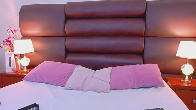Živý XXX chat LiahRose_
