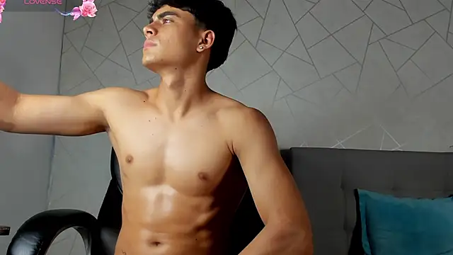 Chat +18 de Toji_ferrer ao vivo