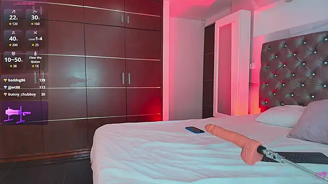 Valentiinoss Chat XXX live