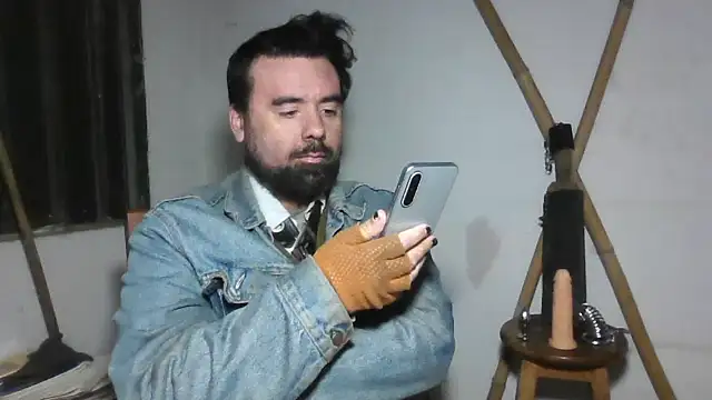 Chat XXX ao vivo de Smoker_lounge