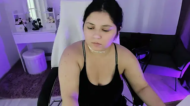 Živý XXX chat DiaAngell