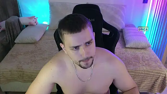 Larstar01's Live XXX Chat