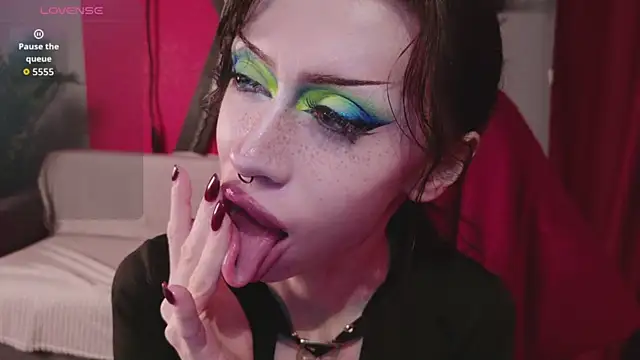 Chat XXX en directo de devvilss_toy