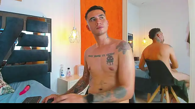 Irina_and_Max Adlı Modelin Canlı XXX Sohbeti