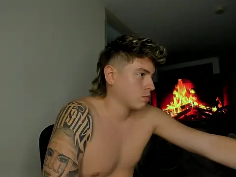 XXX chat uživo modela Donald_king