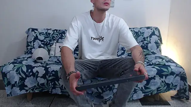 Vlad__nightn Live XXX chat