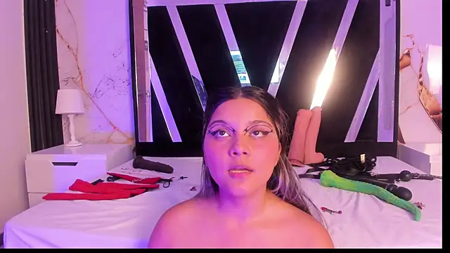 دردشة Wonderkloe_ الجنسية المباشرة